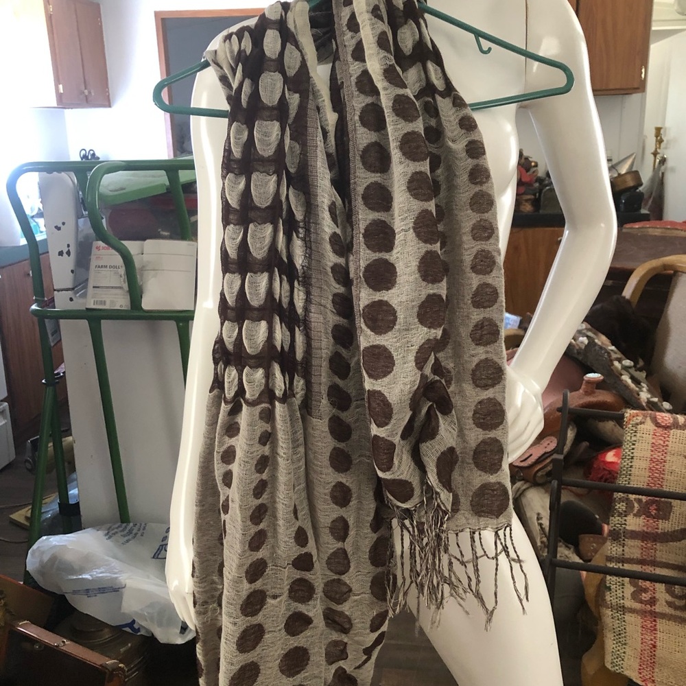 Scarf - Picture 2 of 2